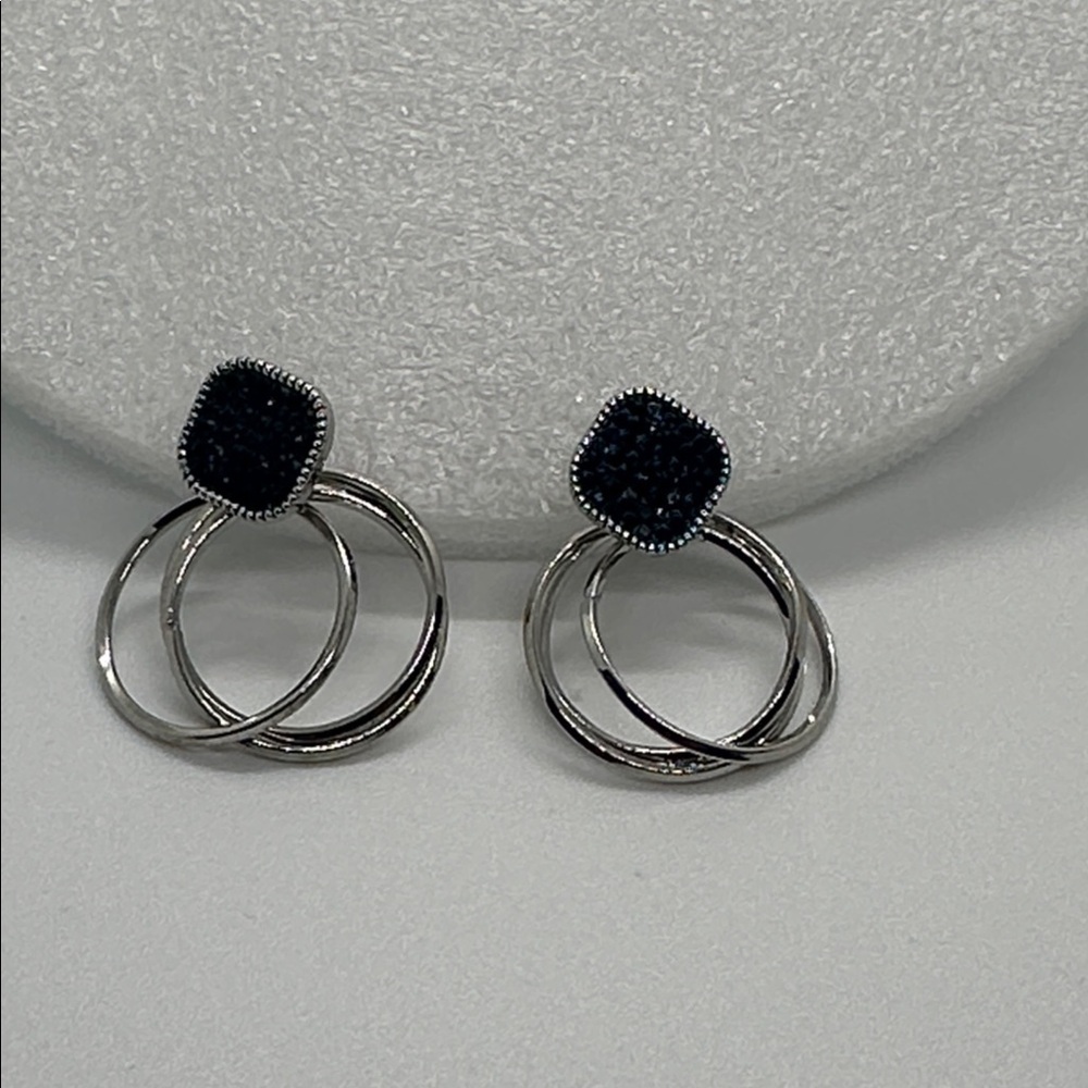 STUNNING Navy Blue Crystal Silver Dangle Hoop Earrings | Statement Jewelry | NWT - Picture 9 of 16